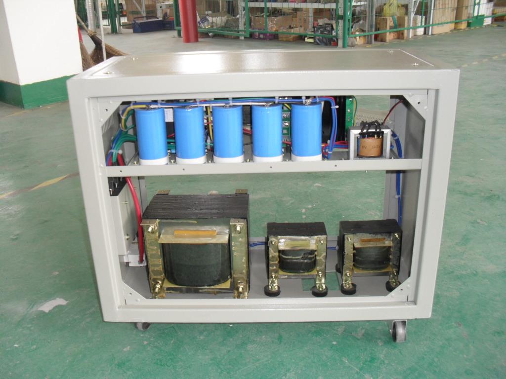 精密凈化交流穩壓電源